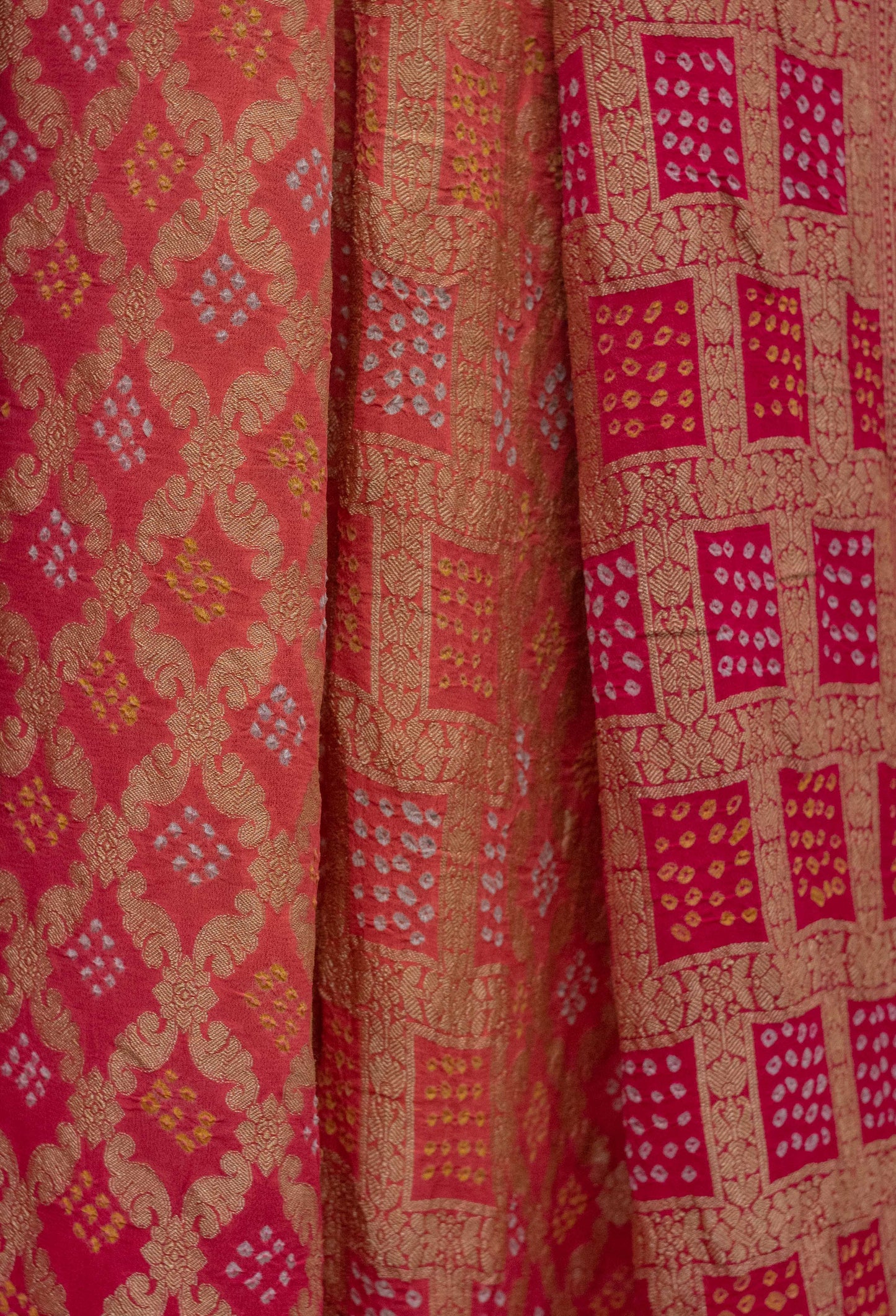 Pure Georgette Banarasi Zari Woven Pink Bandhani Saree