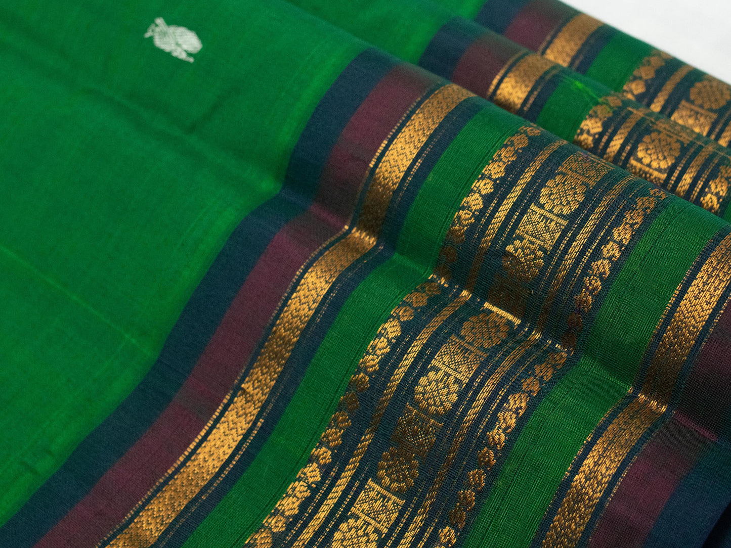 Handloom Green Sico Gadwal Saree with Butti Weaving