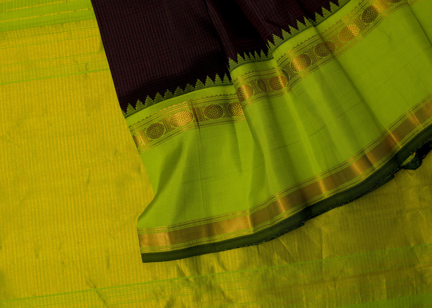 Pure Silk Handloom Gadwal Checks Saree - Brown with Green Border