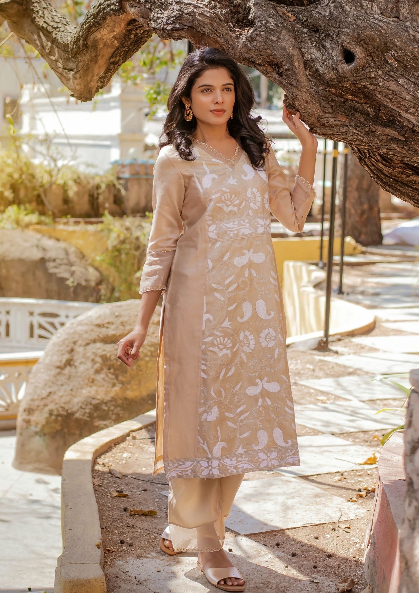 Hand Embroidered Chanderi Kurta and Bottom with Organza Detailing